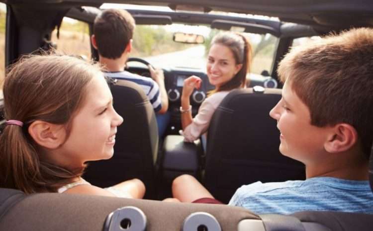  Cómo entretener a los niños en un viaje largo en coche