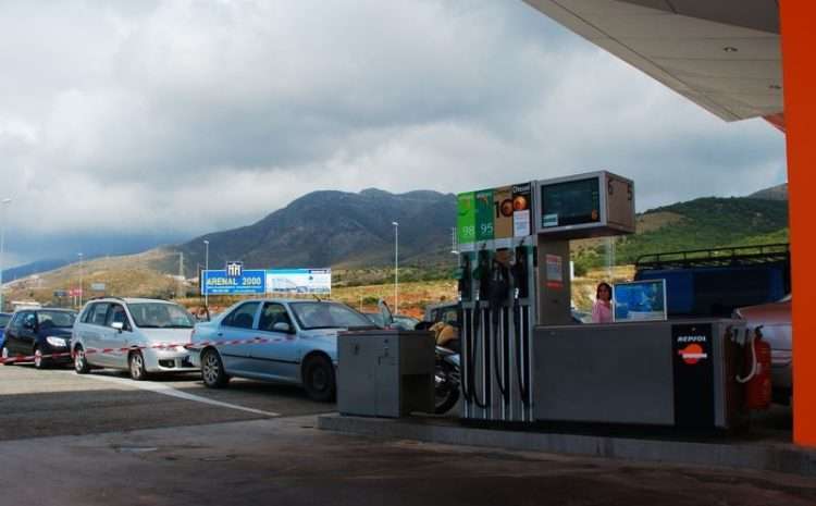  Como ahorrar dinero mediante el consumo de gasolina